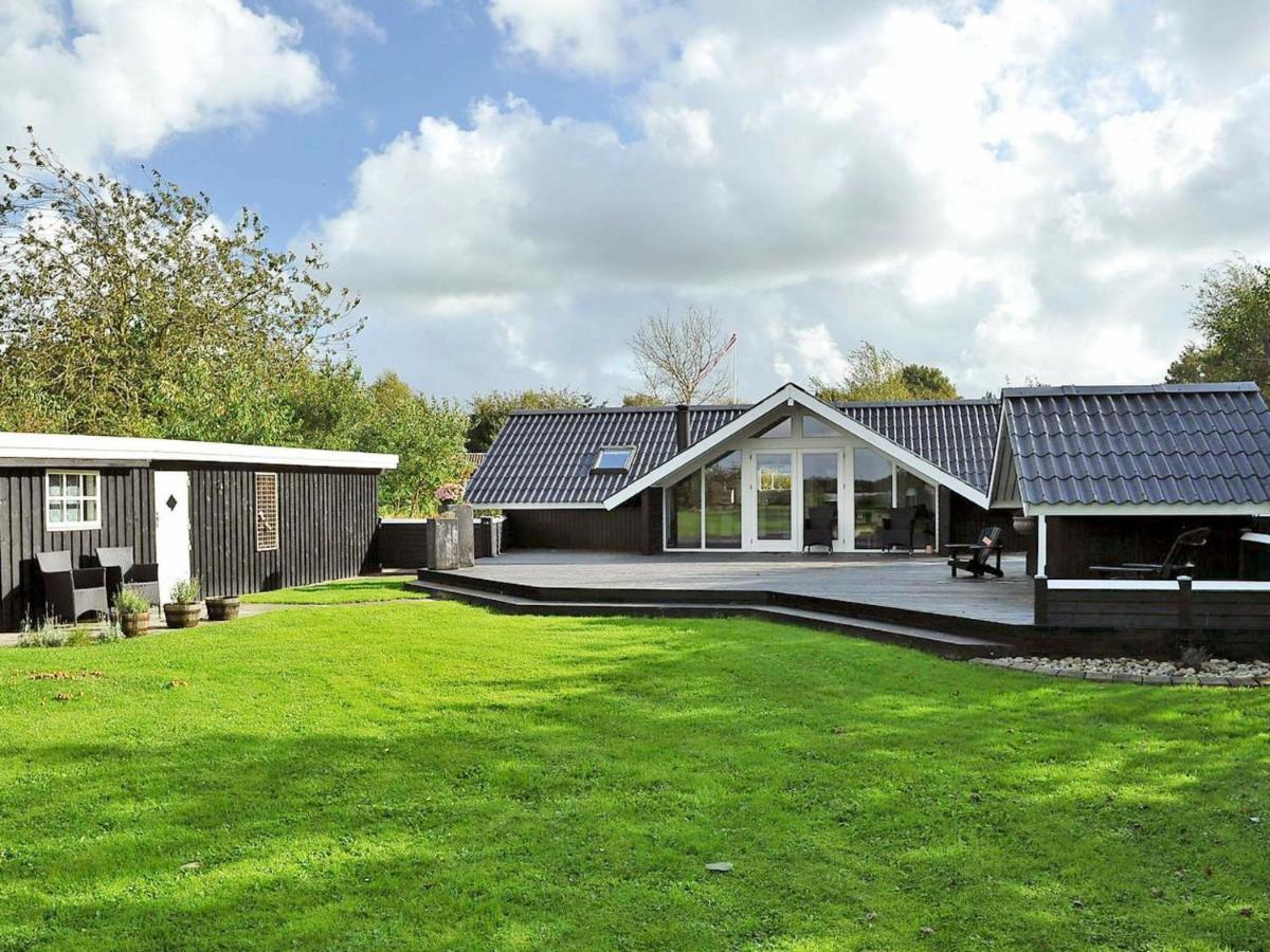 6 Person Holiday Home In Ansager Exteriör bild