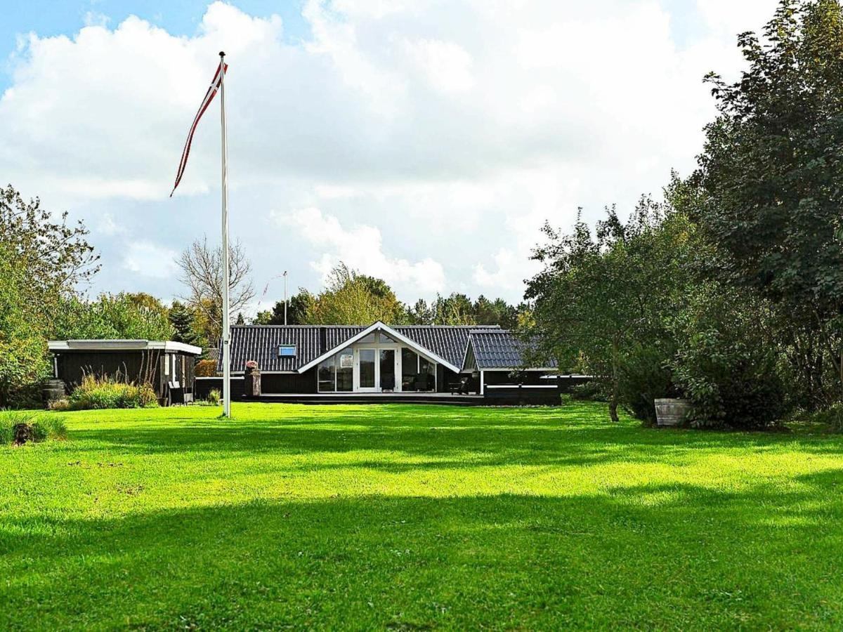6 Person Holiday Home In Ansager Exteriör bild