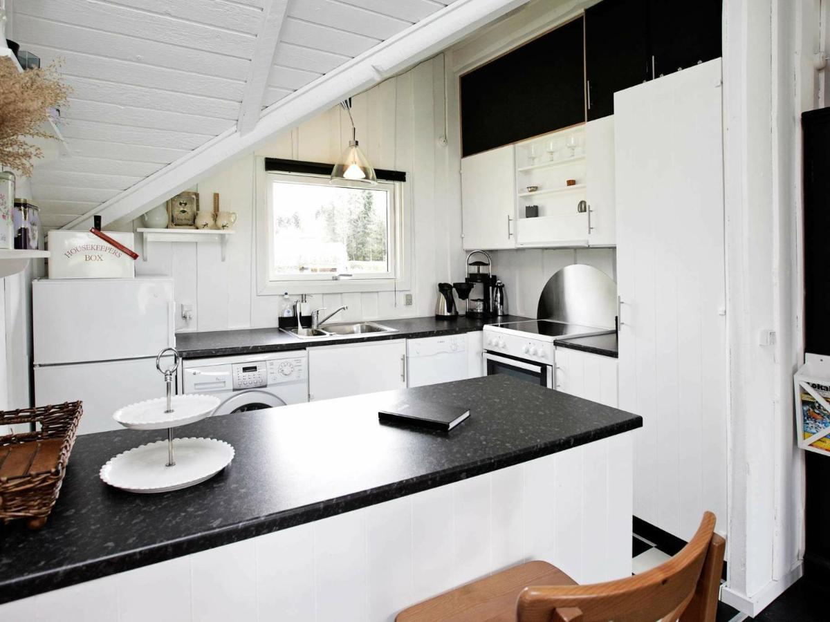 6 Person Holiday Home In Ansager Exteriör bild